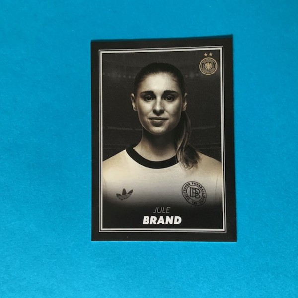 DFB Frauen Team-Set 2025 - Nr. FOC-02 ( Jule Brand )