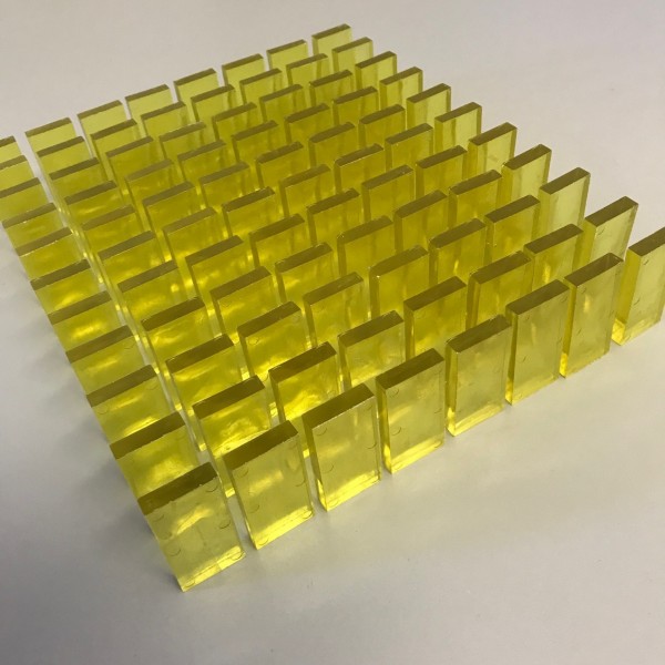 100 Dominosteine - "Gelb Transparent"