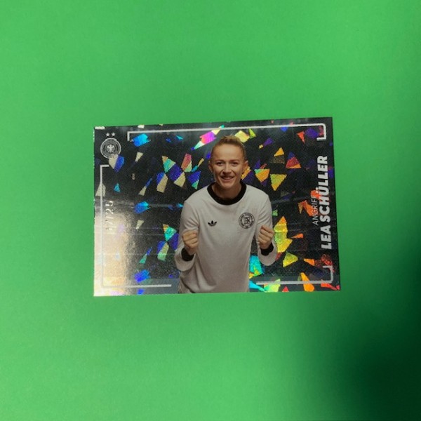 DFB Frauen Team-Set 2025 - Nr. VIC-07 ( Lea Schüller ) - Cracked Ice 17/25